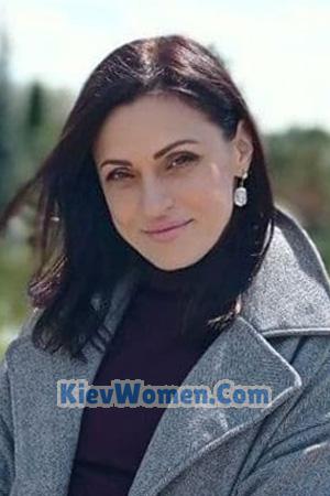 207589 - Viktoriya Age: 47 - Ukraine